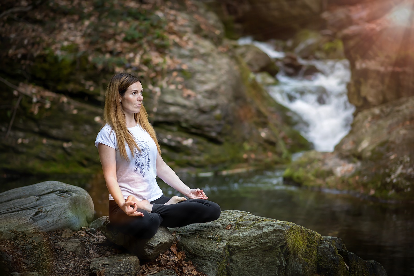 Lekce jógy v Bystrovanech